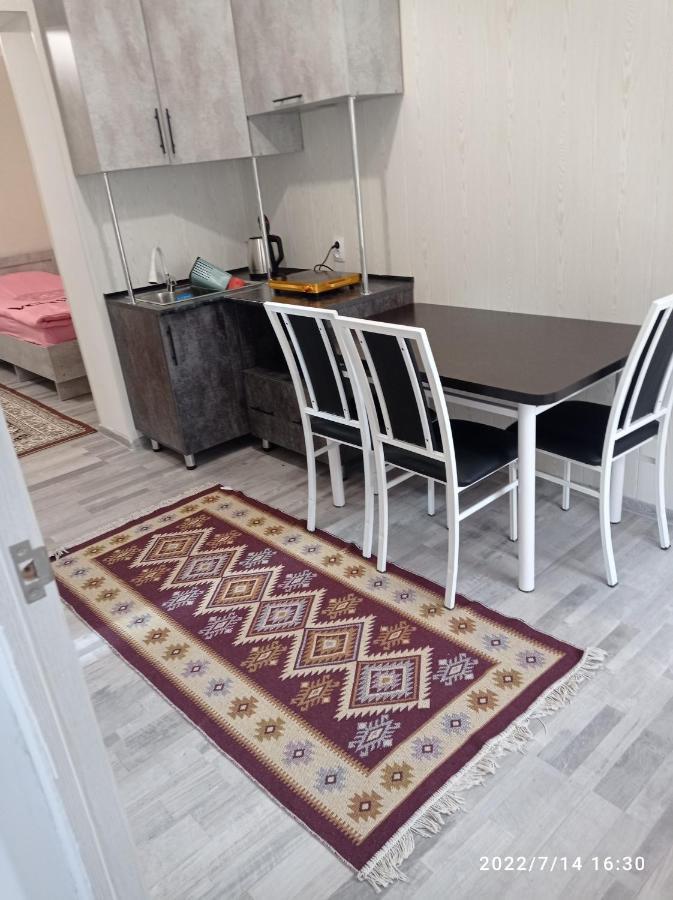 Pamko Panzió Naryn Kültér fotó
