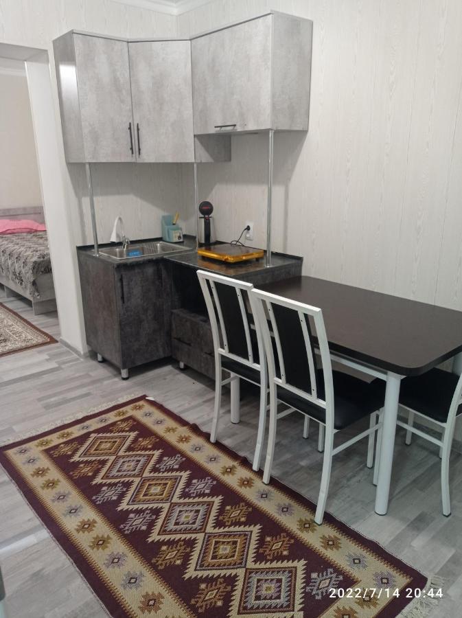 Pamko Panzió Naryn Kültér fotó