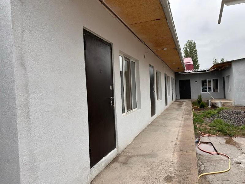 Pamko Panzió Naryn Kültér fotó